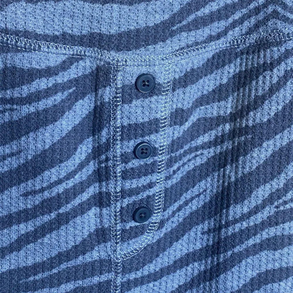 Aerie Gray Zebra Print Waffle Knit Chill Play Move Leggings Women‎ Small Thermal